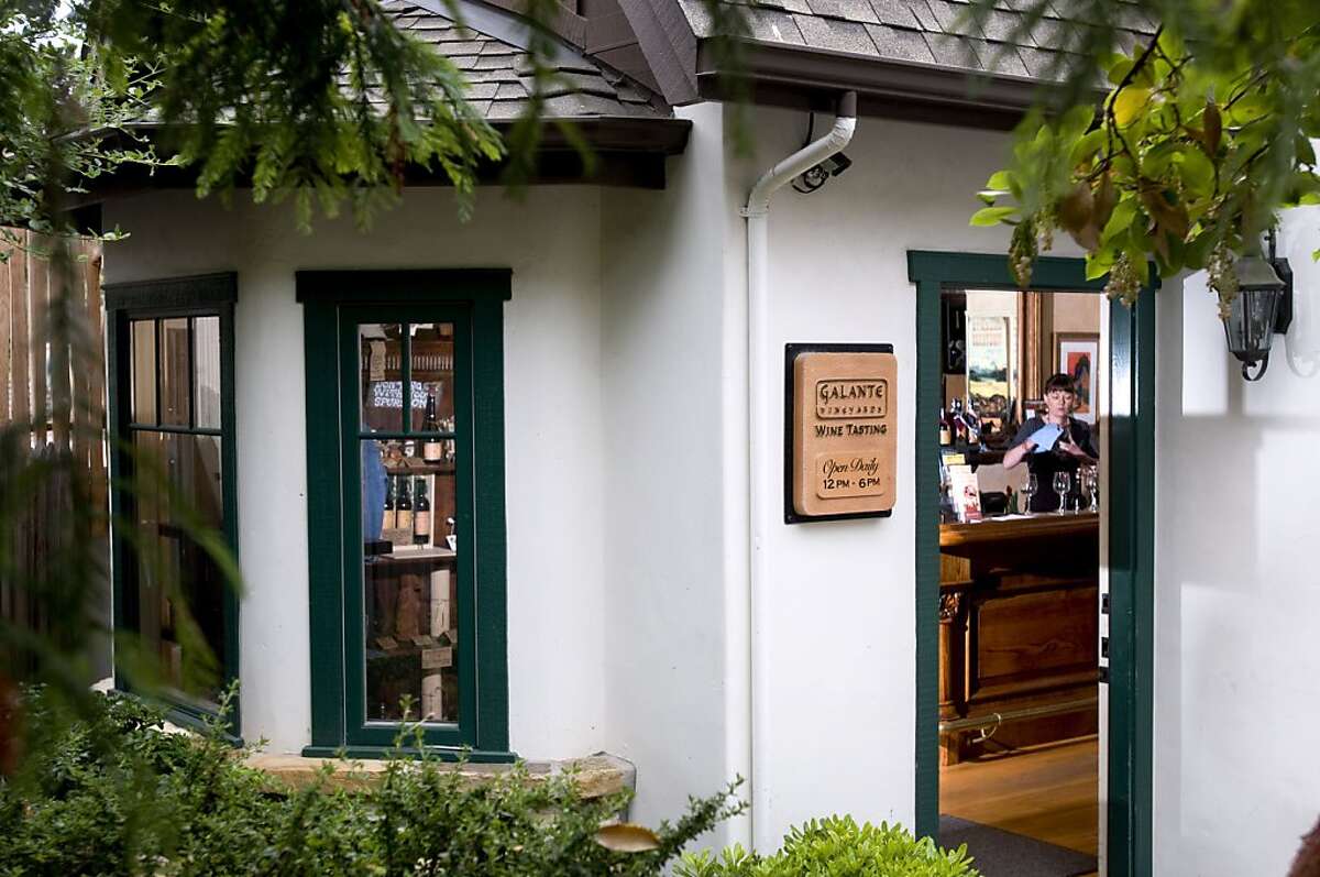 Monterey and Carmel wine tasting