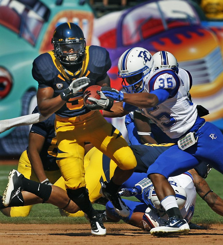 Cal's Bigelow scores in 1st game since '09