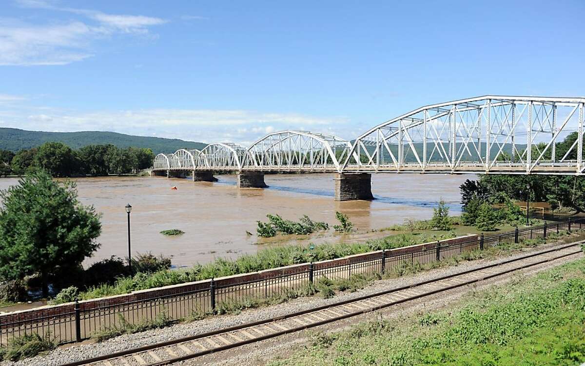 Pennsylvania lifts flood evacuation order