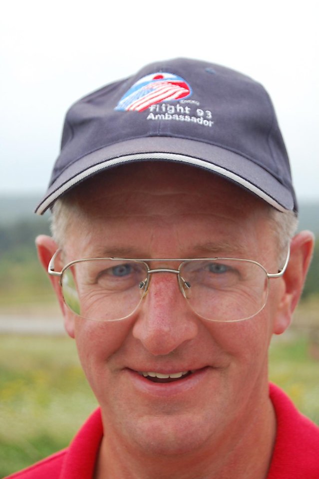 Visitors leave their mark at Flight 93 crash site