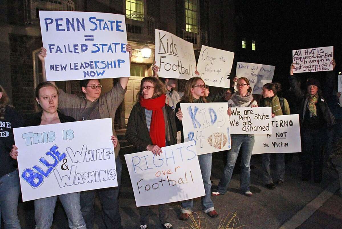 Penn State Trustees Fire Joe Paterno And President