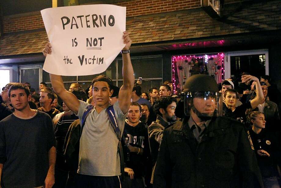 Penn State Trustees Fire Joe Paterno And President Sfgate