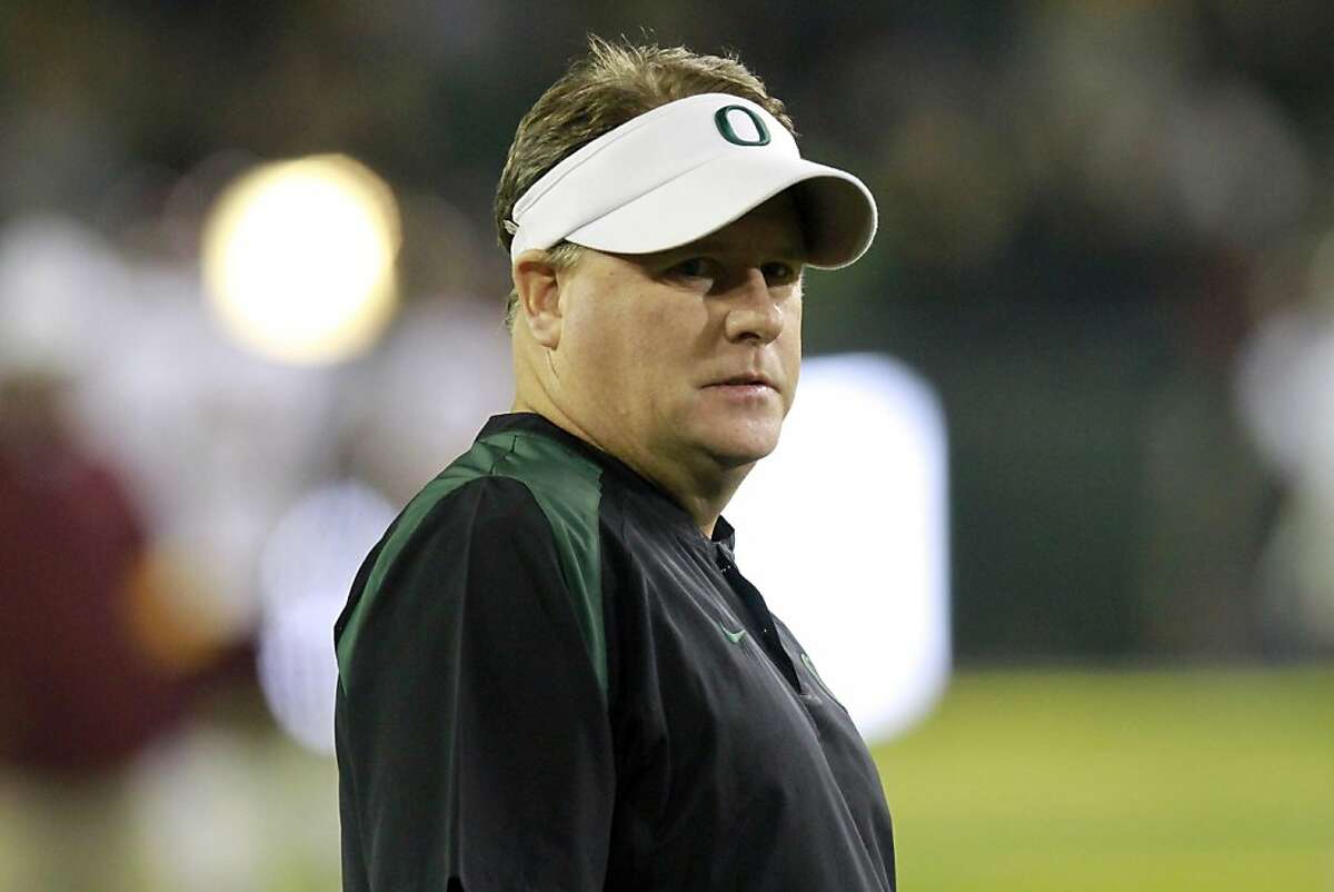 Oregon head football coach Chip Kelly is shown during the first quarter of their NCAA college football game against Arizona State Saturday, Oct. 15, 2011, in Eugene, Ore. (AP Photo/Don Ryan) Ran on: 11-10-2011 Chip Kelly has gone 30-5 in two-plus years as Oregons coach. Ran on: 11-10-2011 Chip Kelly has gone 30-5 in two-plus years as Oregons coach.