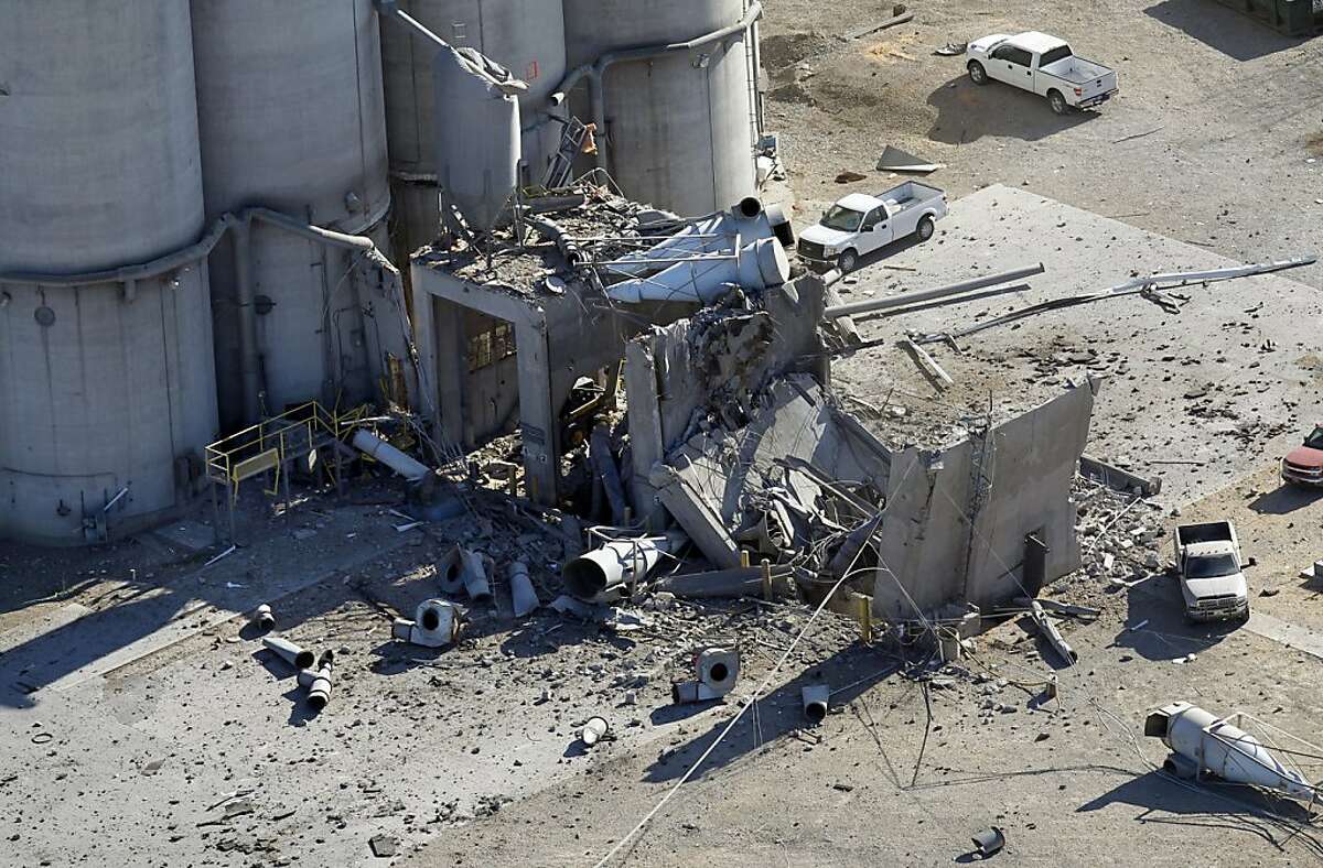 Last victims of Kansas grain elevator blast found