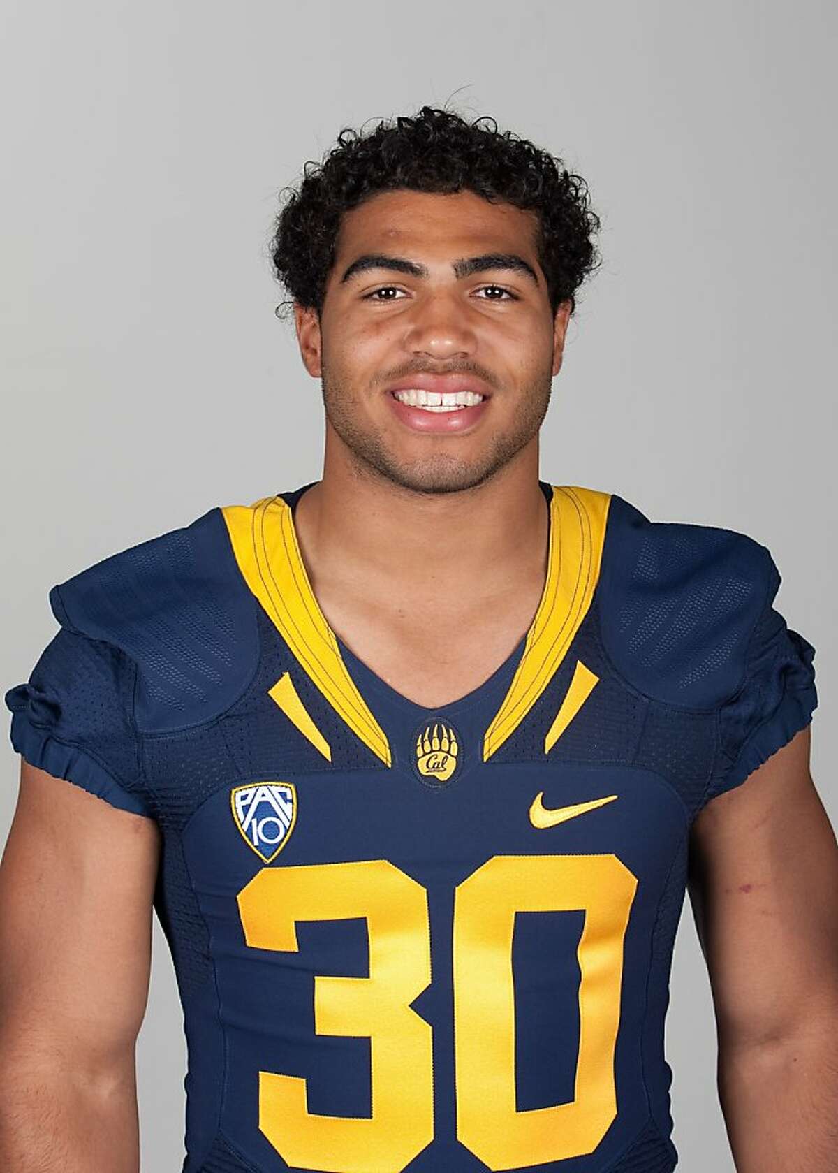 Cal linebacker Mychal Kendricks Ran on: 10-14-2010 Mychal Kendricks leads Cal with eight tackles for loss.