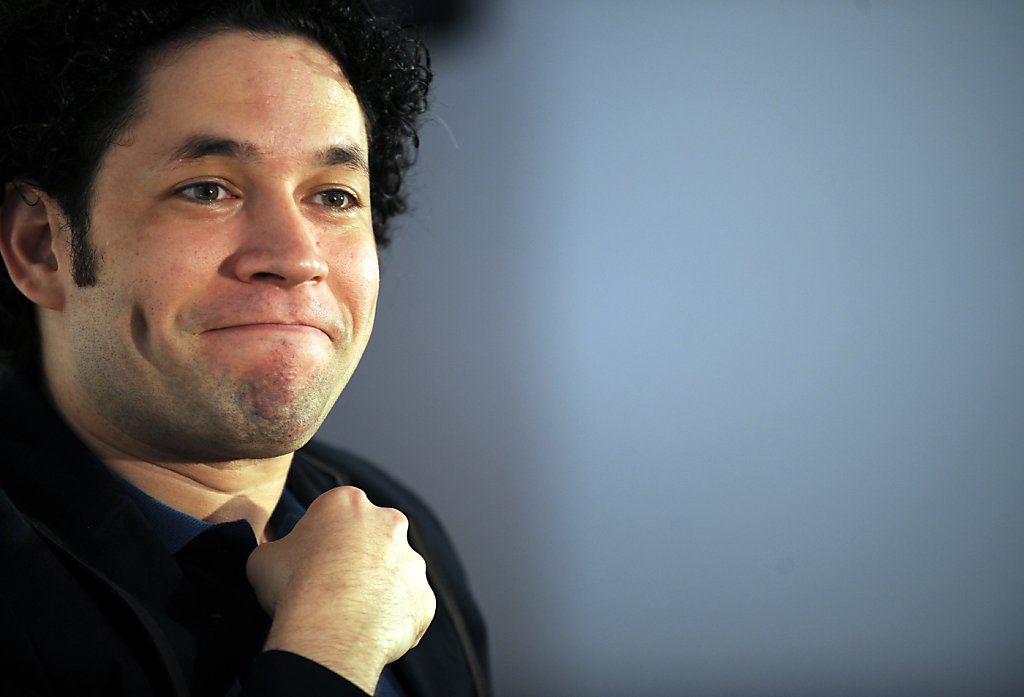 Gustavo Dudamel Songs, Albums, Reviews, Bio & More