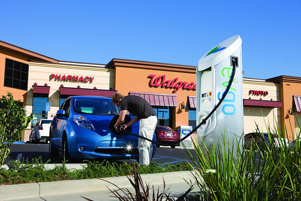 Walgreens opens electric vehicle charging stations