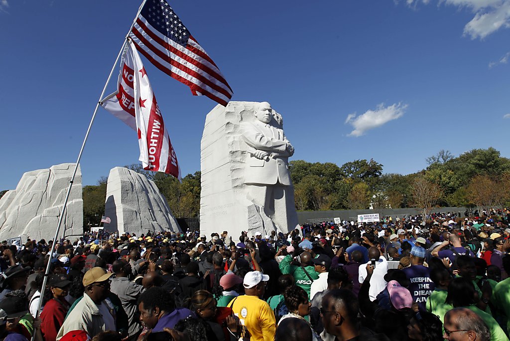 Al Sharpton leads rally on jobs, justice