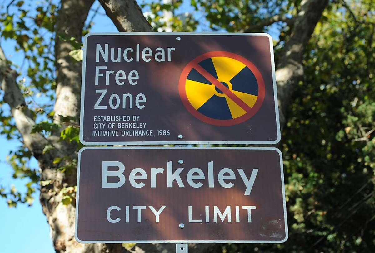 A Nuclear Free Zone sign is seen on College Avenue near Alcatraz on October 7, 2011. Berkeley city councilman Gordon Wozniak is pushing to get the city to reverse its policy on not investing in US Treasury bonds.
