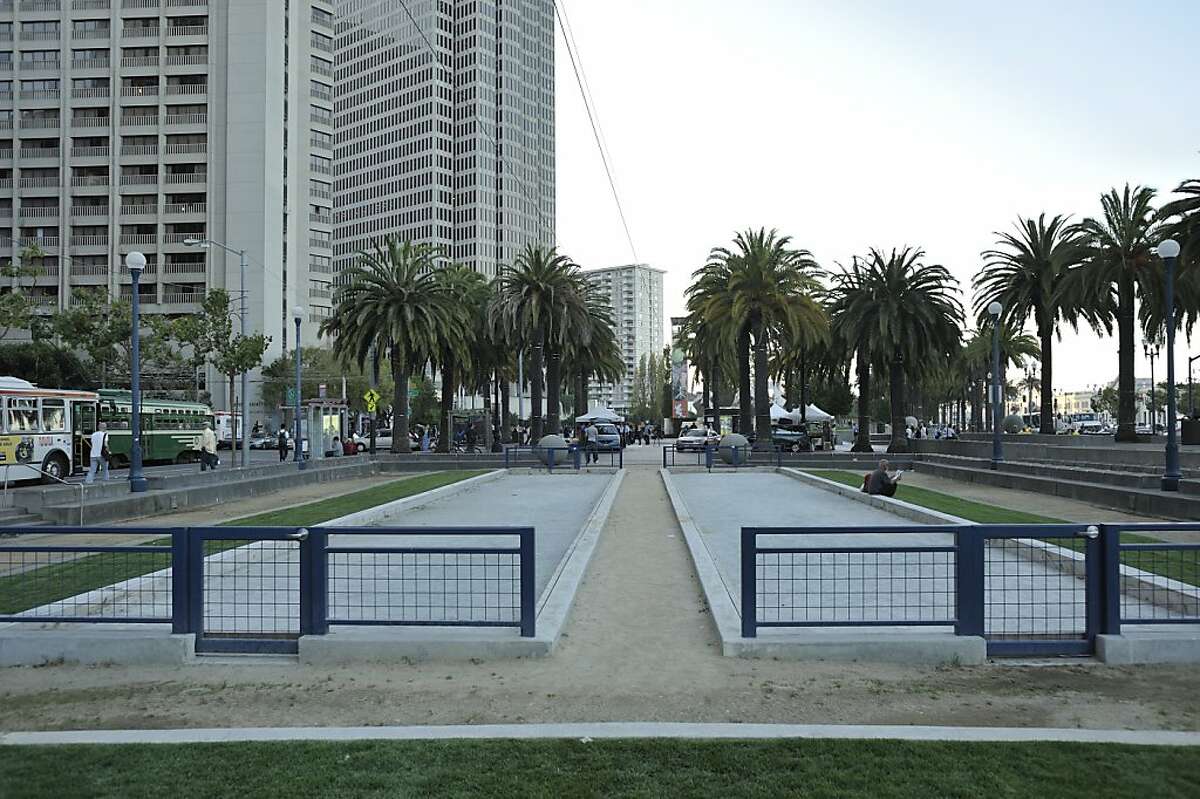 Bay Area bocce ball sites