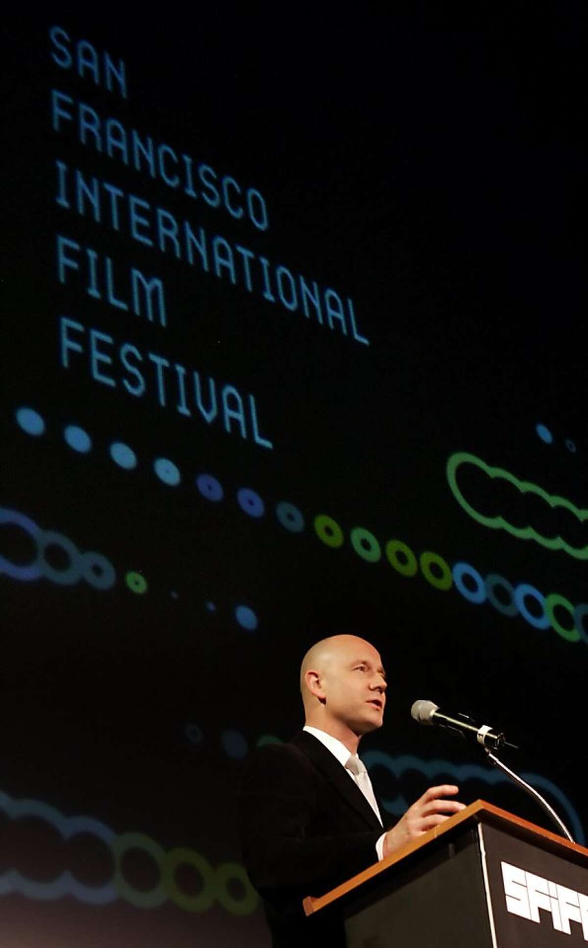 Graham Leggat, leader of S.F. Film Society, dies