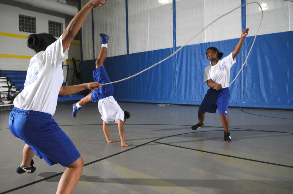 Jump ropers aiming for Japan