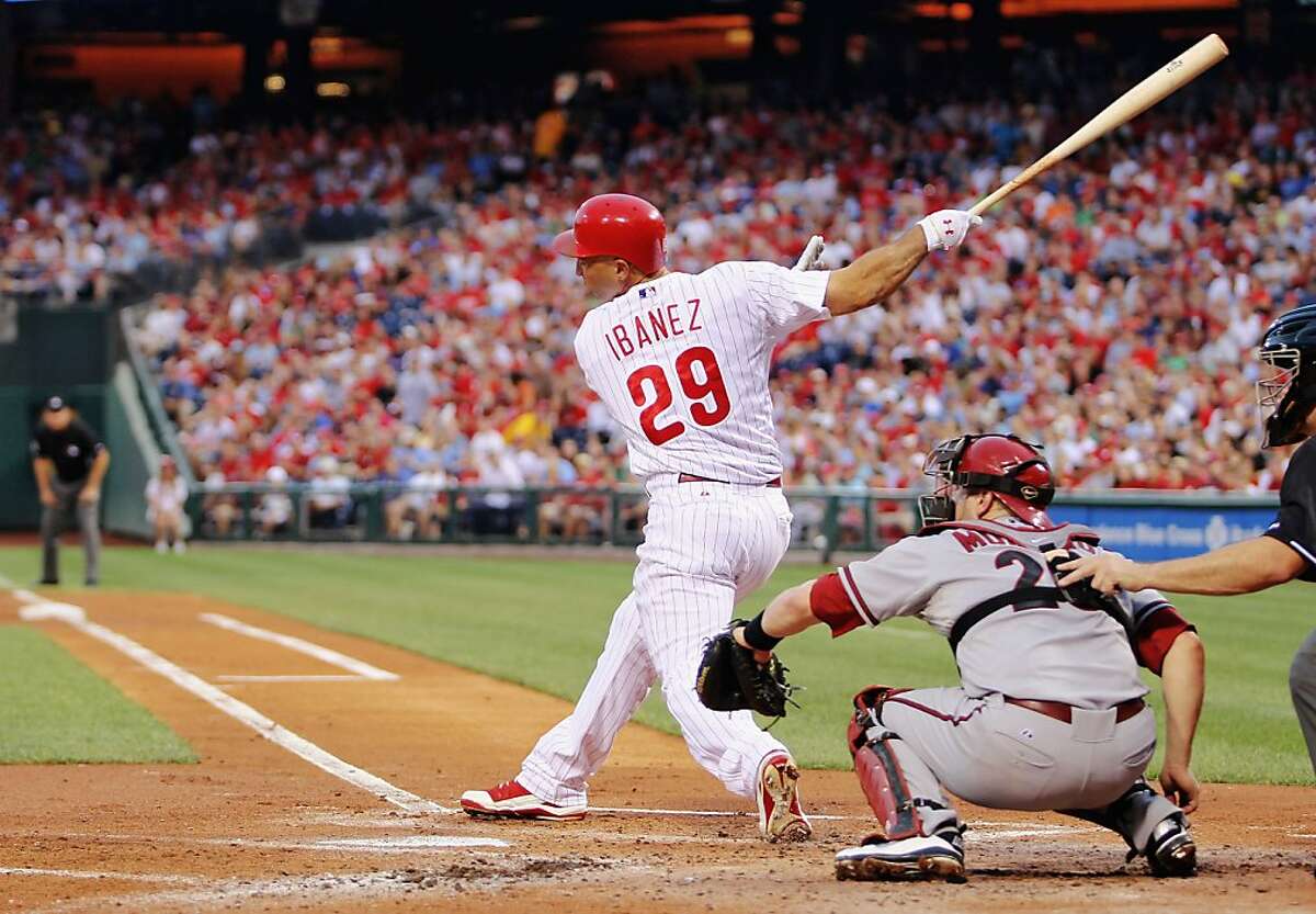 Phillies win behind Worley, Ibanez home run 