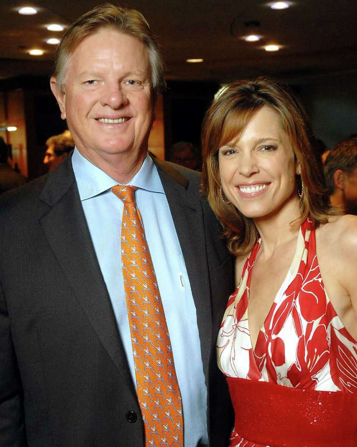 Houston Astros legend, Larry Dierker, sits down with former player