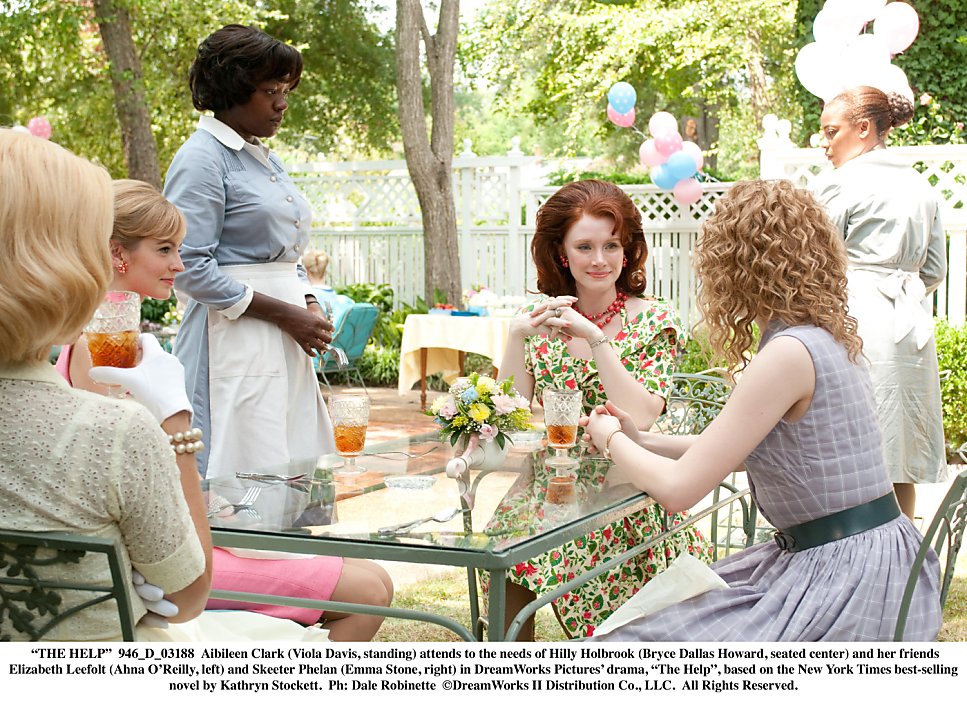 The Help (2011) — What gives Aibileen the courage to shout, by Su Bin Baek