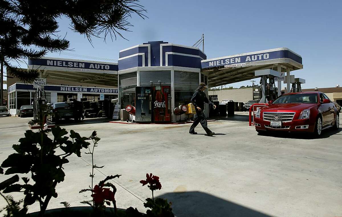 El Camino Real Can planners take the high road?