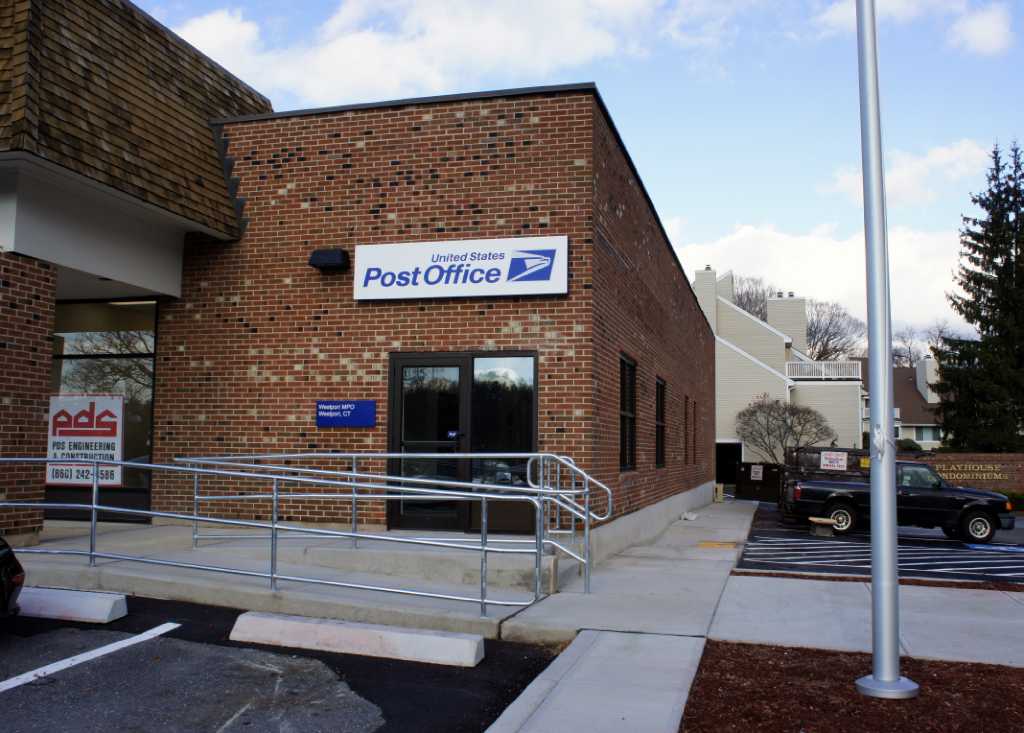 New Westport post office opens next year