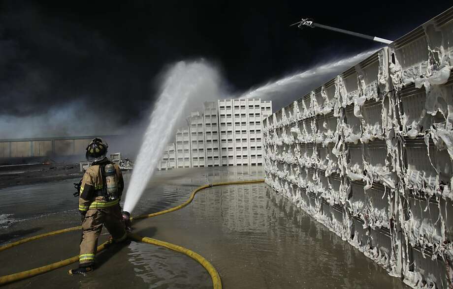 Get Wallpaper 6 Alarm Fire At Fairfield Plastic Company Sfgate HD