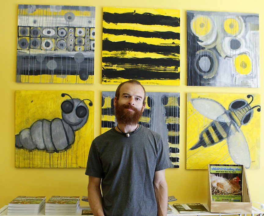 Urban apiary store back in bees-ness