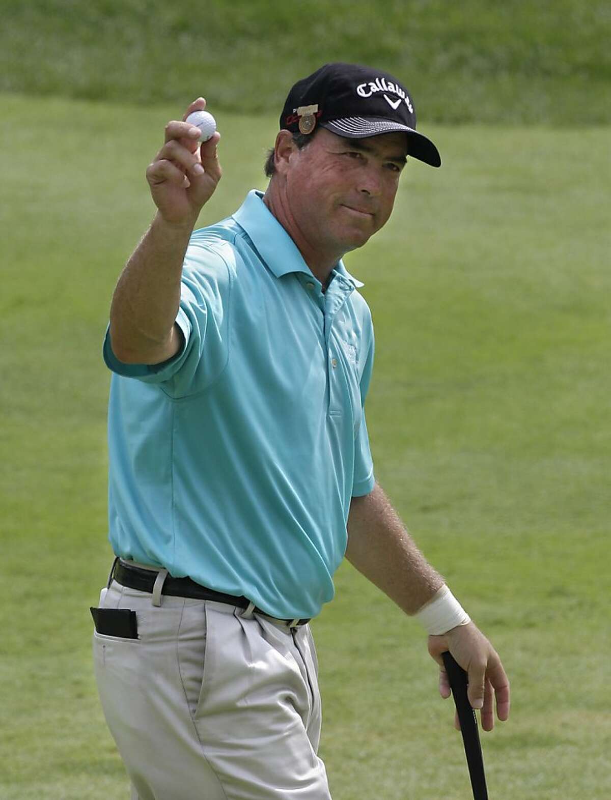 Olin Browne maintains lead at U.S. Senior Open