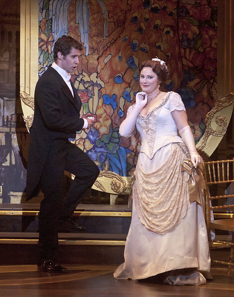 Opera review: 'La Traviata' by Festival Opera