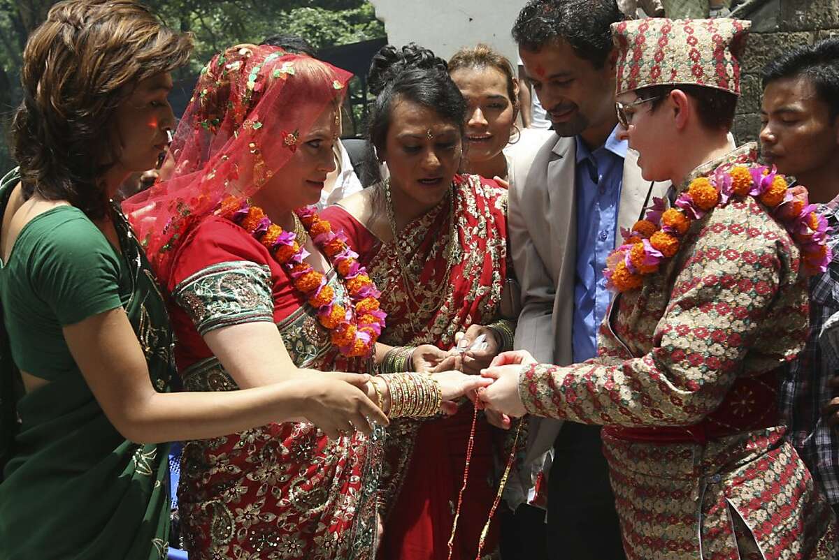 Same Sex Couple Weds In Nepal 