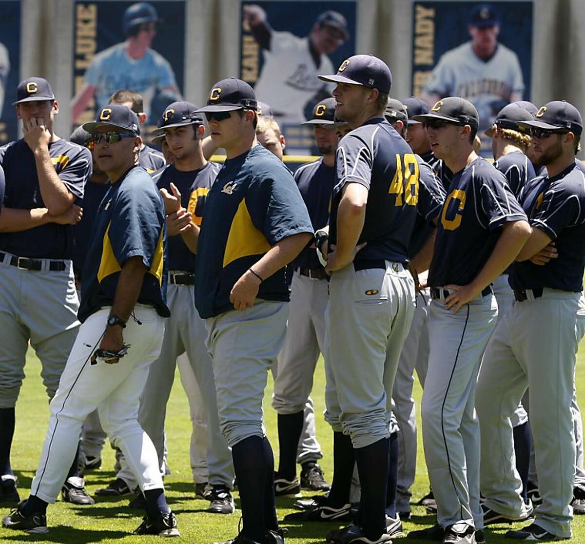 California Bears baseball team practices at Evans Diamond on the