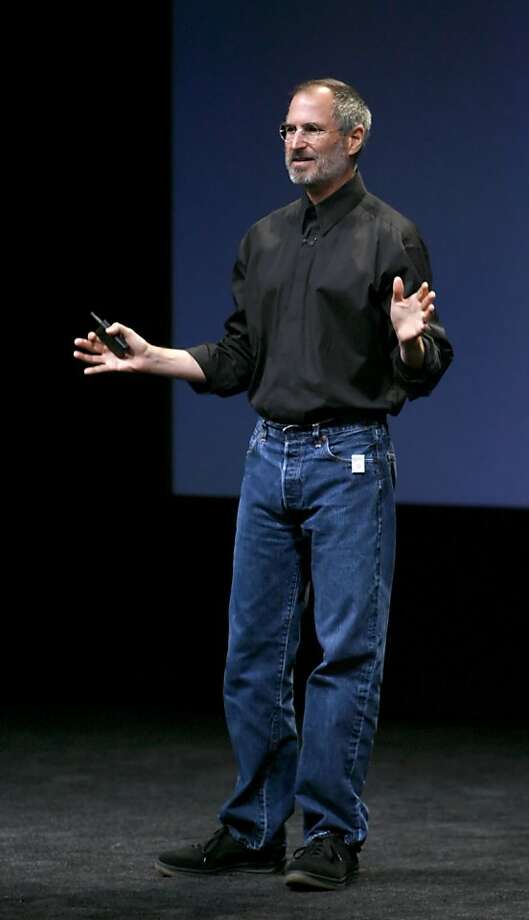 Apple's Steve Jobs unveils iCloud at S.F. event - SFGate