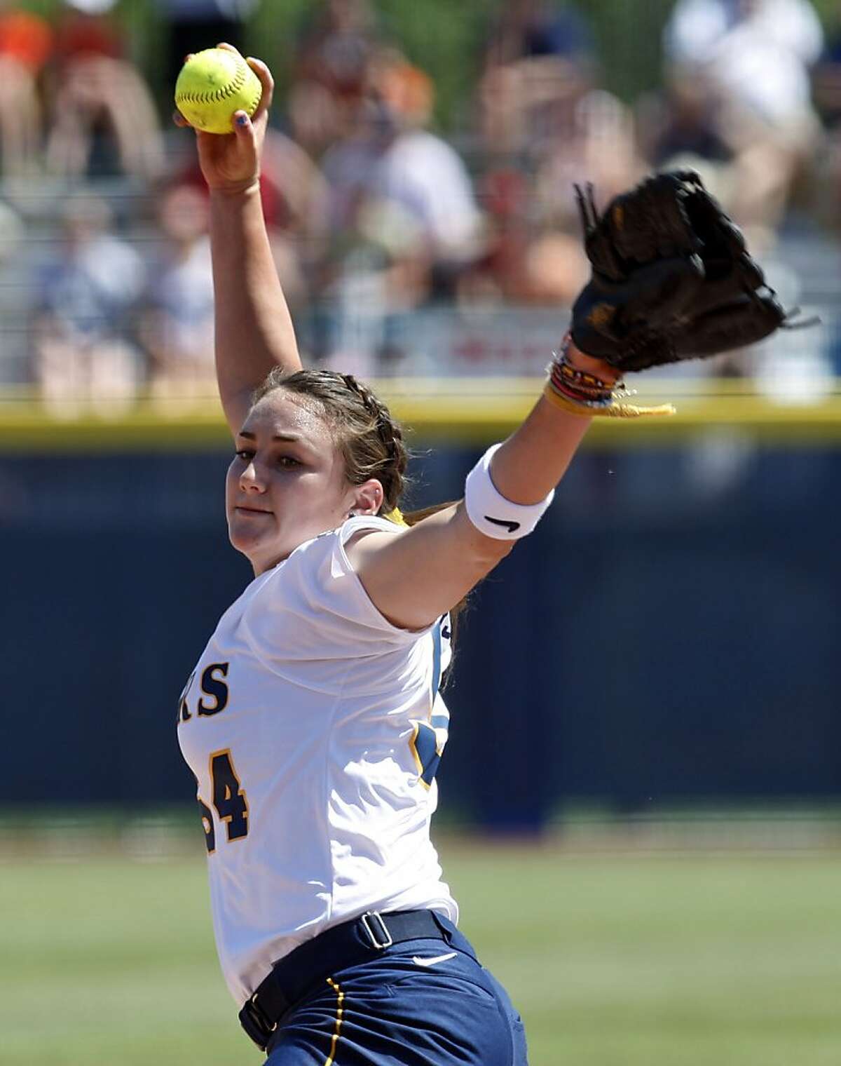 Cal softball eliminated from CWS