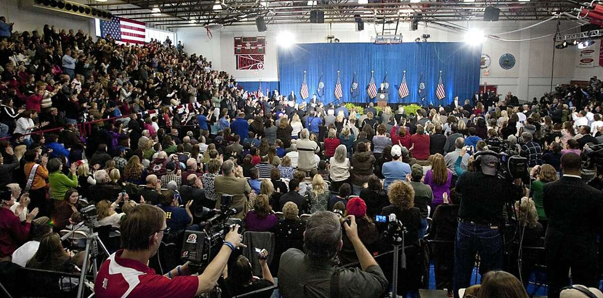 Obama takes economic battle to GOP's turf