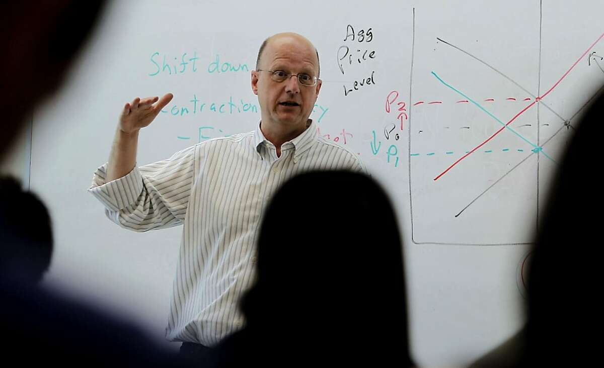 David Pieper teaches an economics class at the University of California San Francisco on Thursday June 23, 2011. California's public universities are hiring cheaper year-to-year lecturers, like Pieper, instead of tenure-track professors.