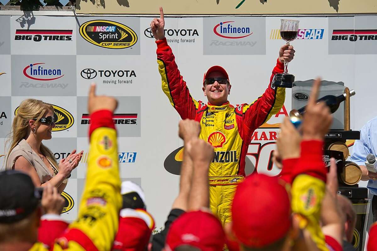 Kurt Busch wins NASCAR Toyota/Save Mart 350