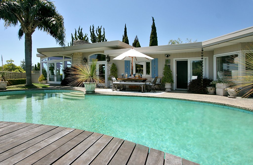 FEATURED OPEN HOMES / Piedmont