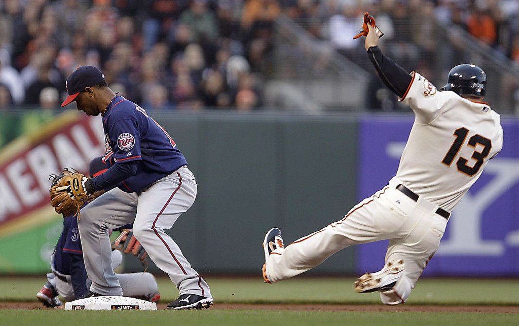 Vogelsong shuts down Twins in 2-1 Giants win