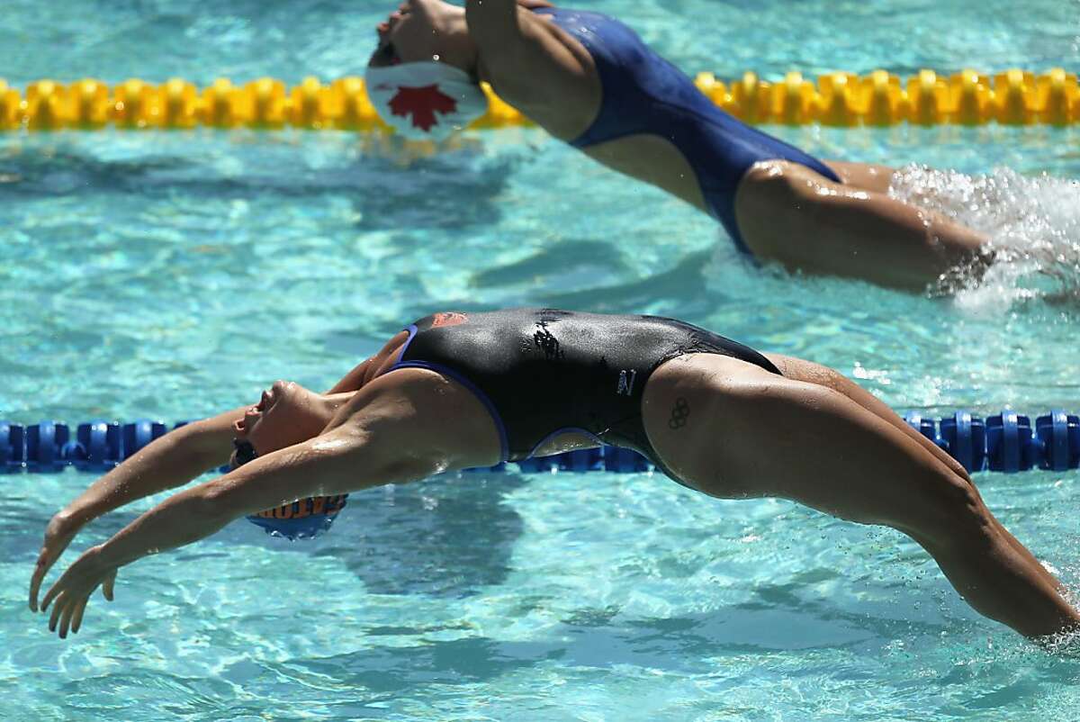 Michael Phelps Wins Backstroke In Santa Clara