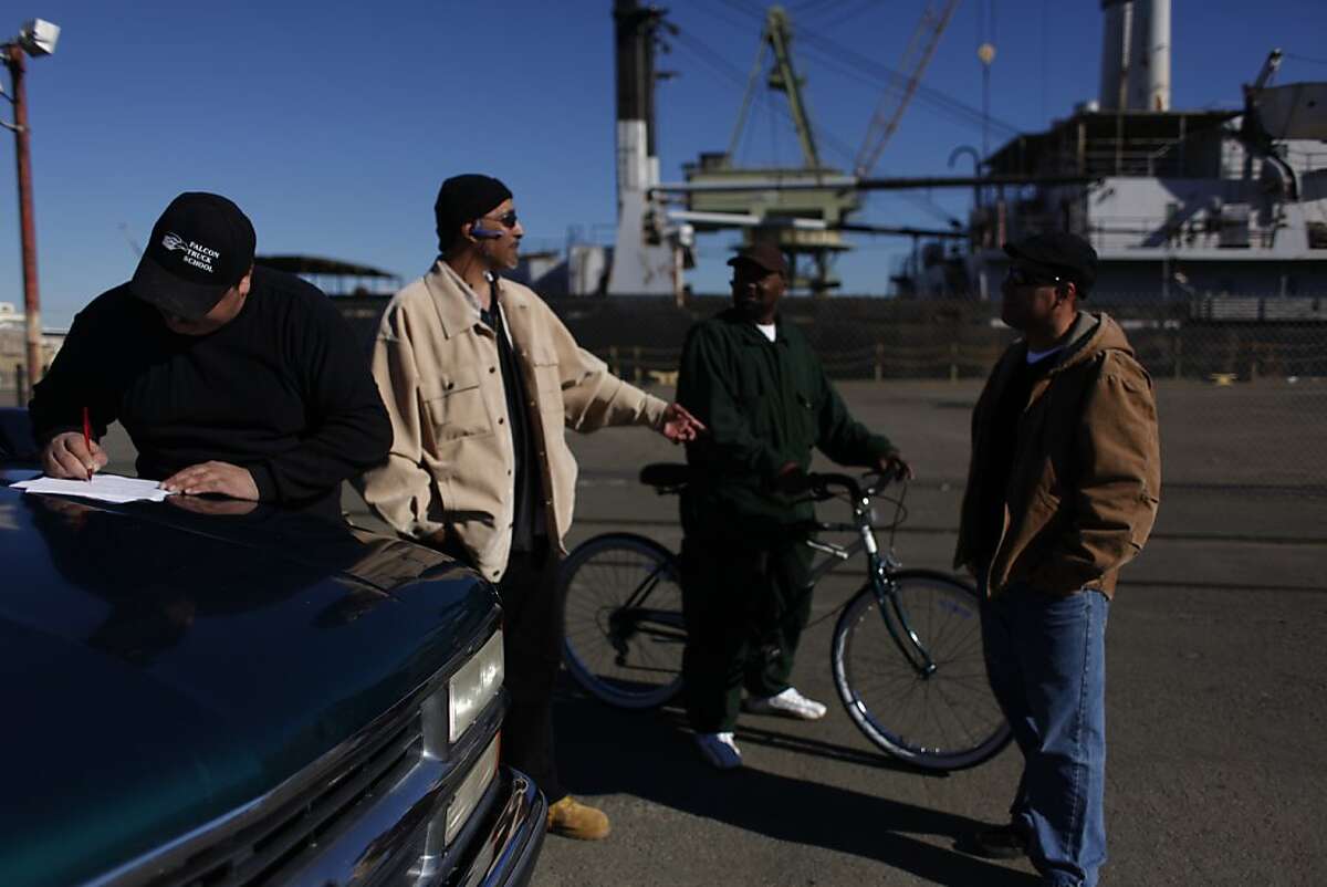 Old ships' demise brings hope to Vallejo workers