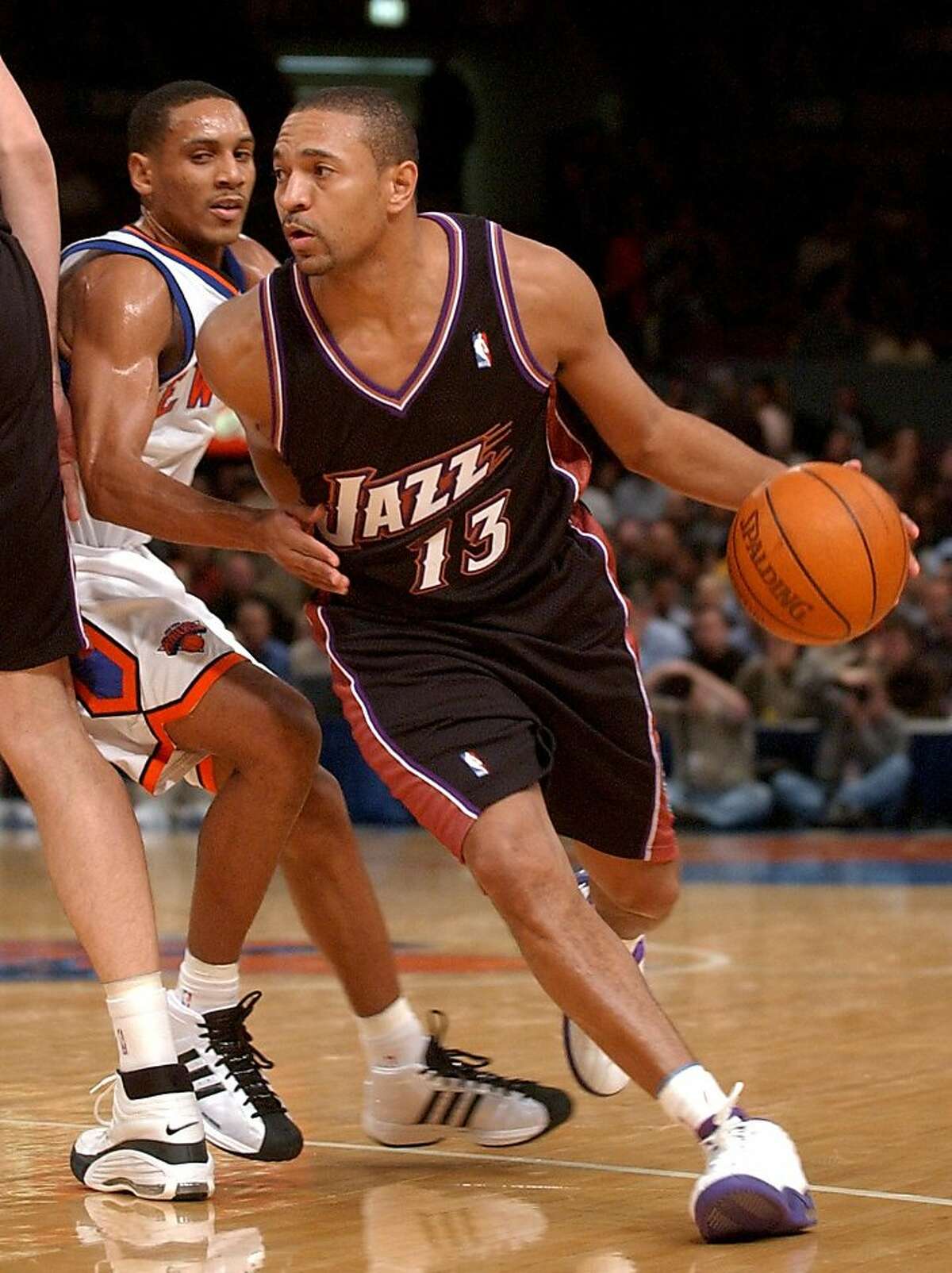 Warriors hire Mark Jackson as coach