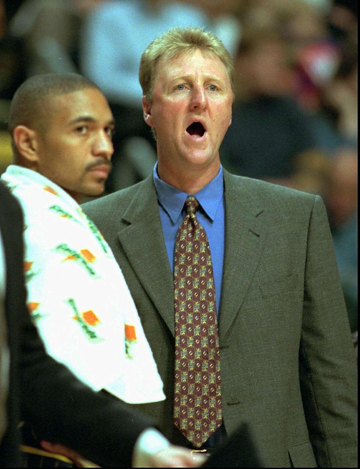 Warriors hire Mark Jackson as coach