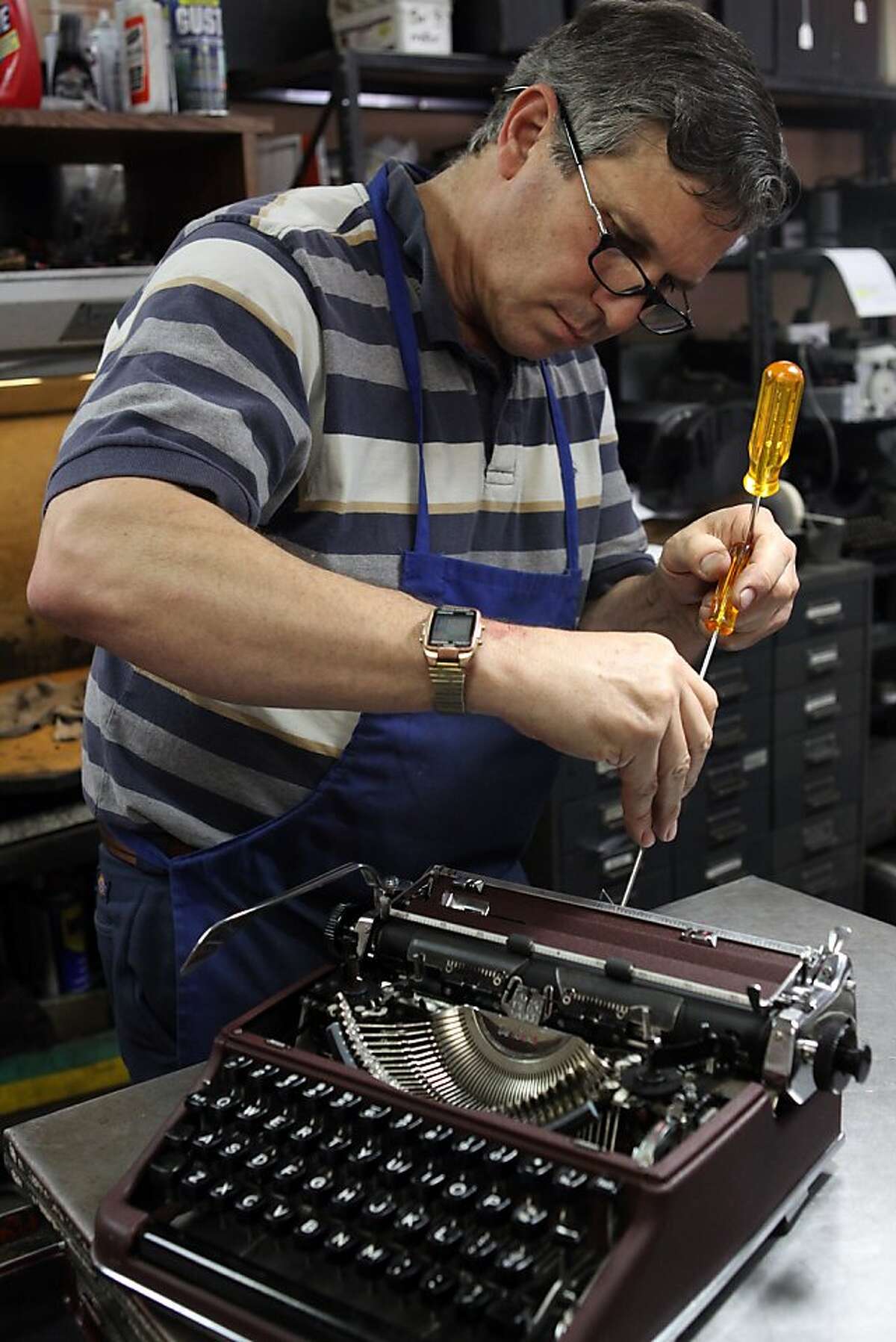 Vintage typewriters are in style again