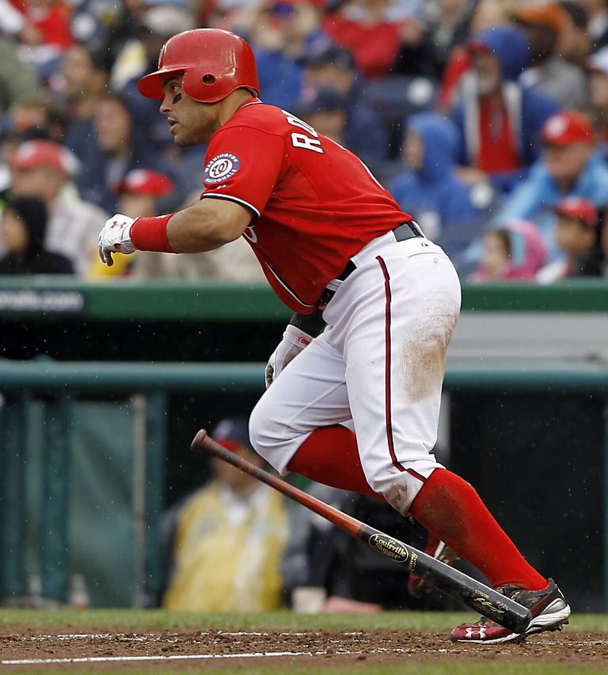 Giants fall to Nats with Ivan Rodriguez in crowd to watch his son