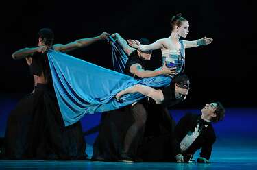 Dance Review Ballet S Mermaid Plumbs Depths Sfgate