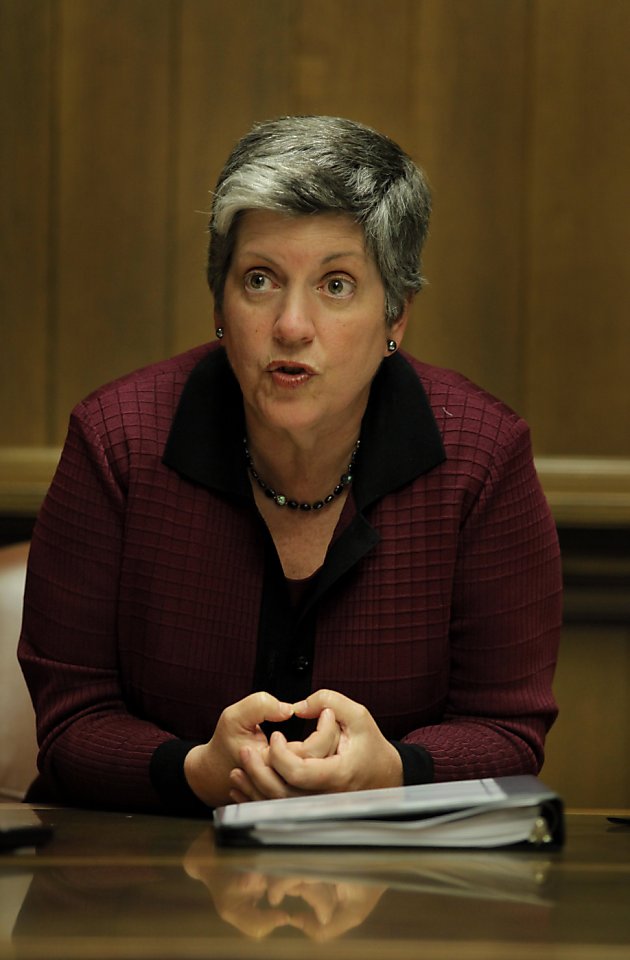 Janet Napolitano clarifies immigration program