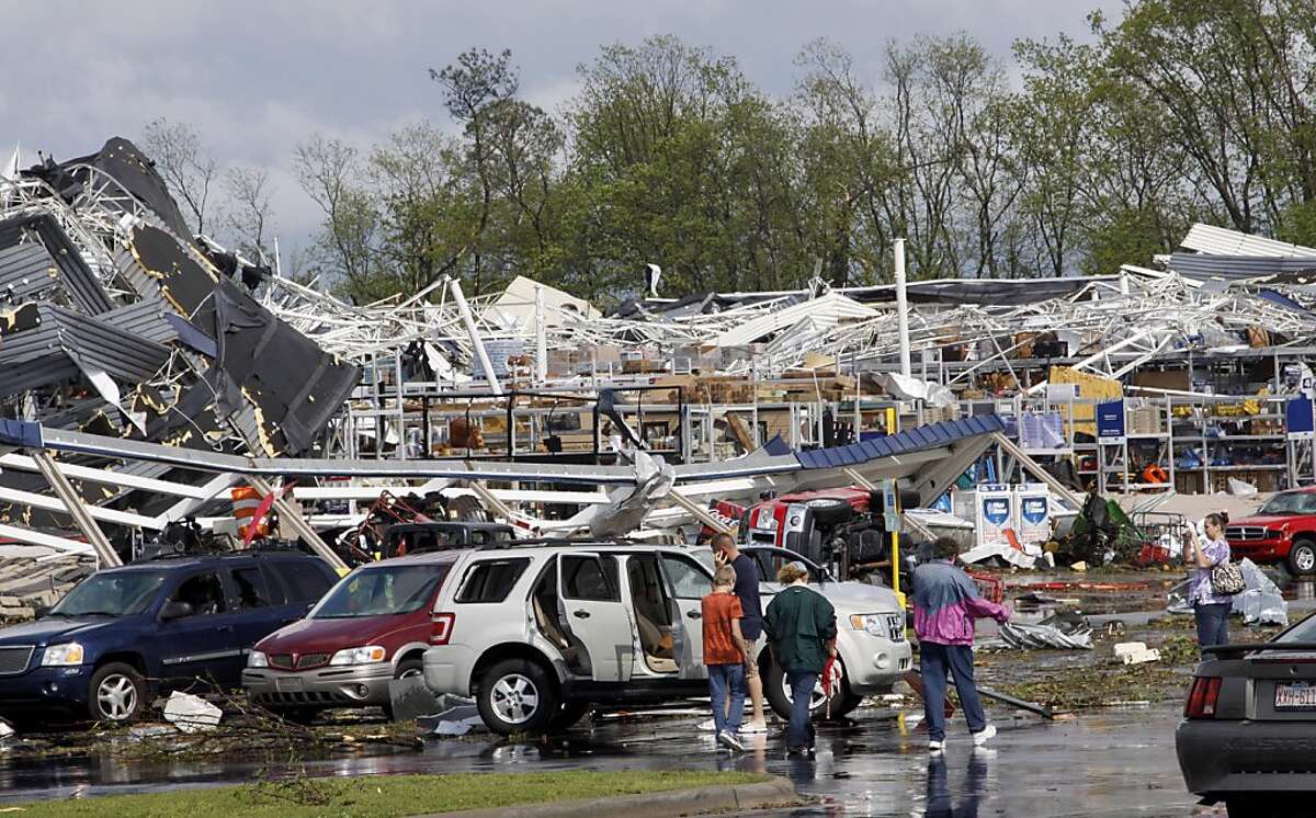 Tornadoes slam 6 states, leaving at least 21 dead
