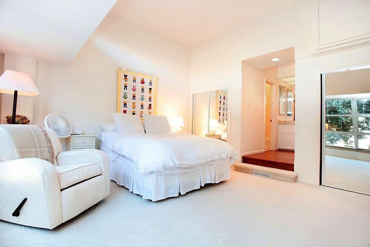 Nob Hill condo offers garden patio, views