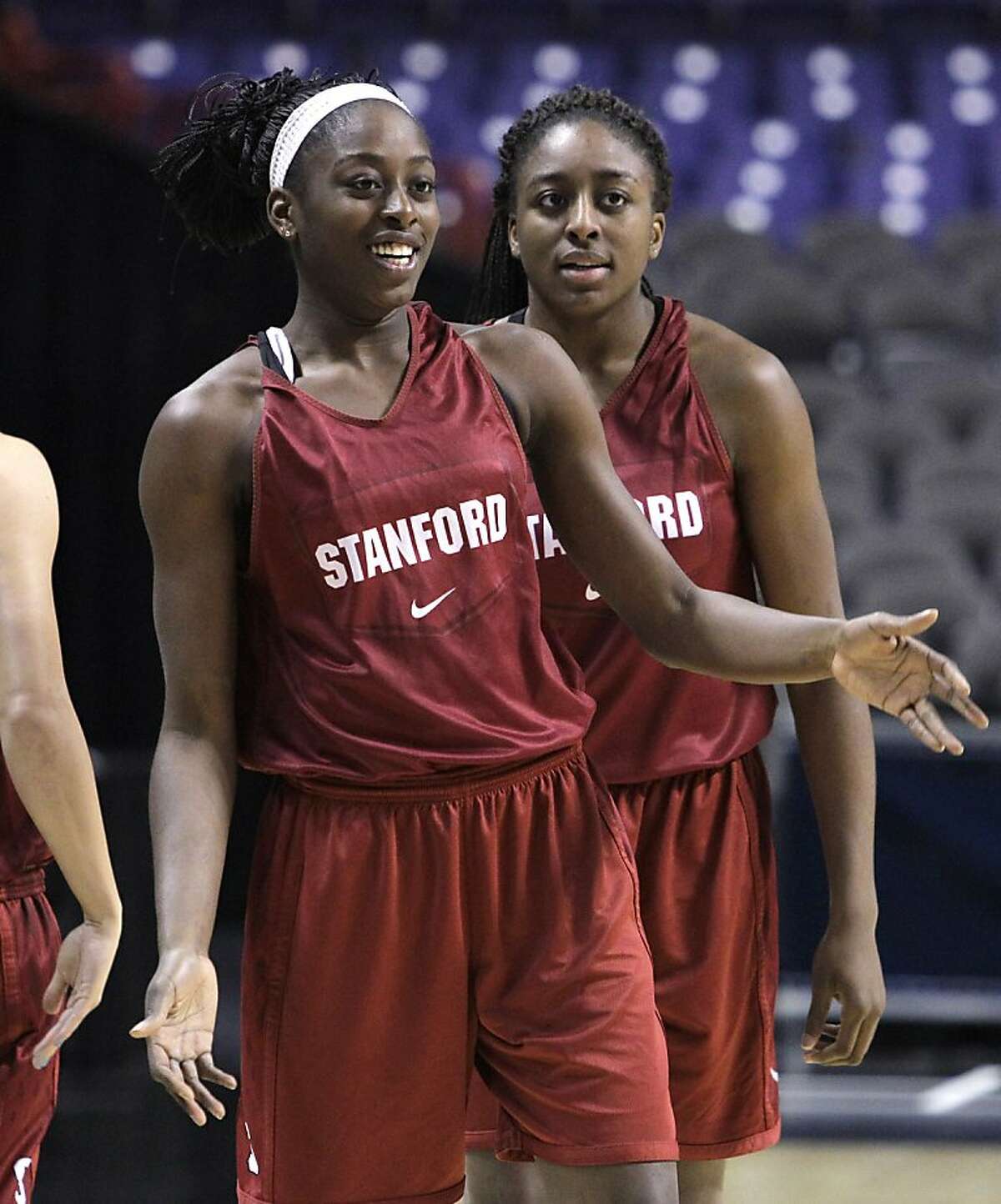 Stanfords Ogwumike Sisters Have Tight Connection 