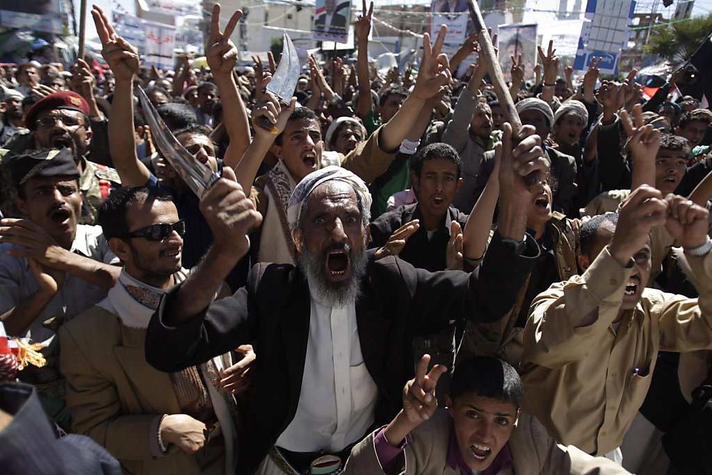 Yemen forms unity government