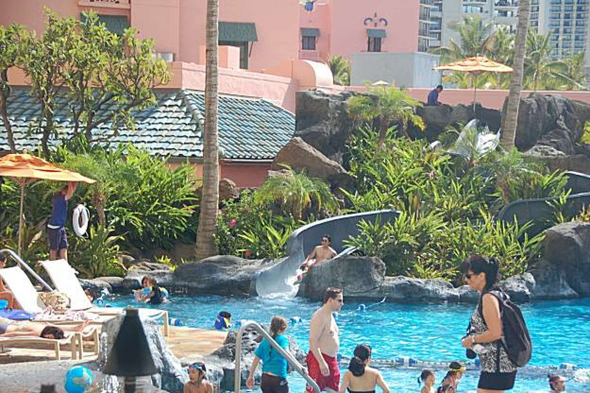 Dive into Hawaii's best swimming pools