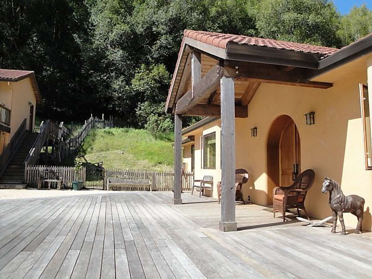 Nicasio property has 286 acres, is off the grid