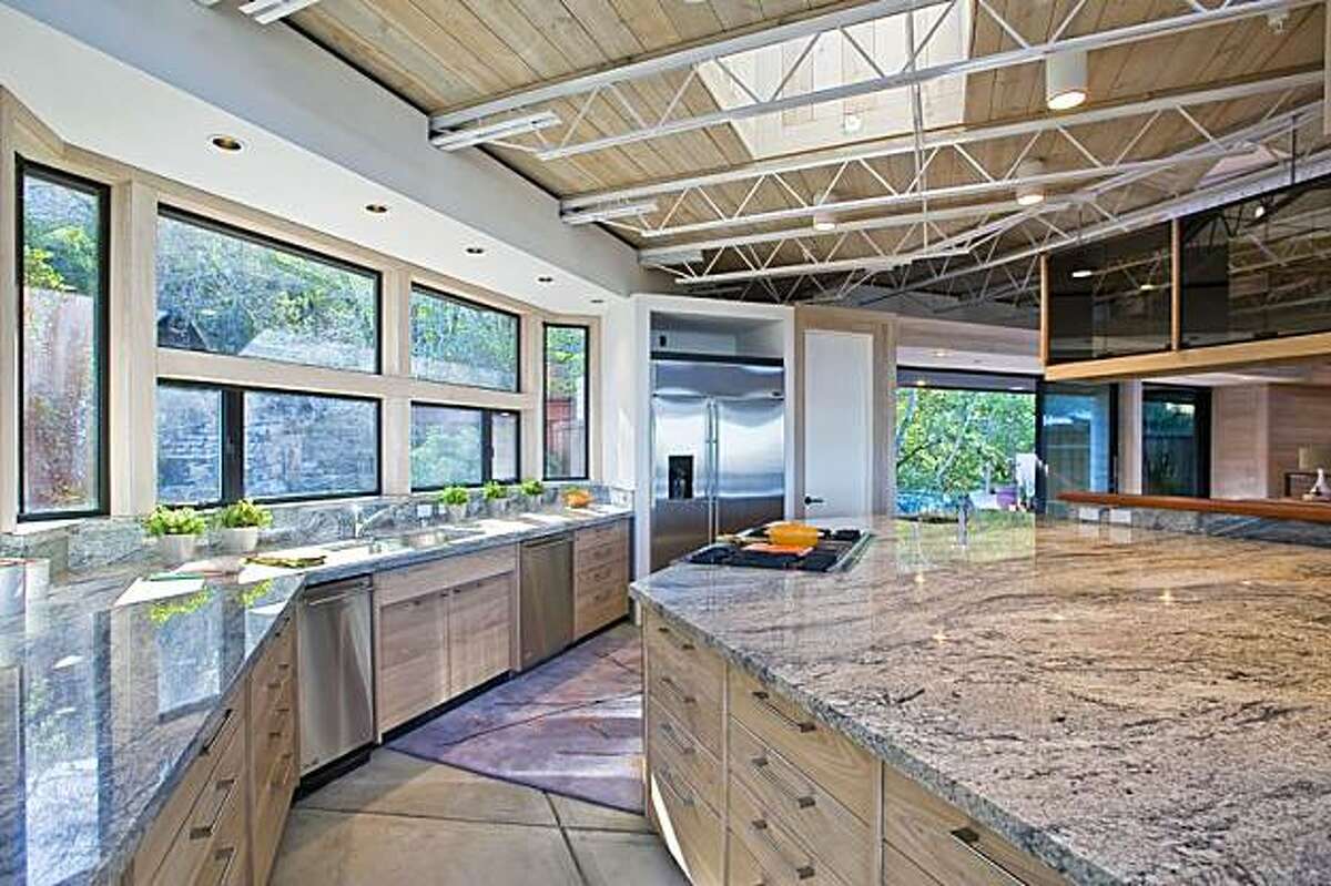 San Rafael modern, sprawling home with views