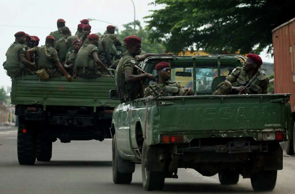 Congo police sweep capital day after poll results